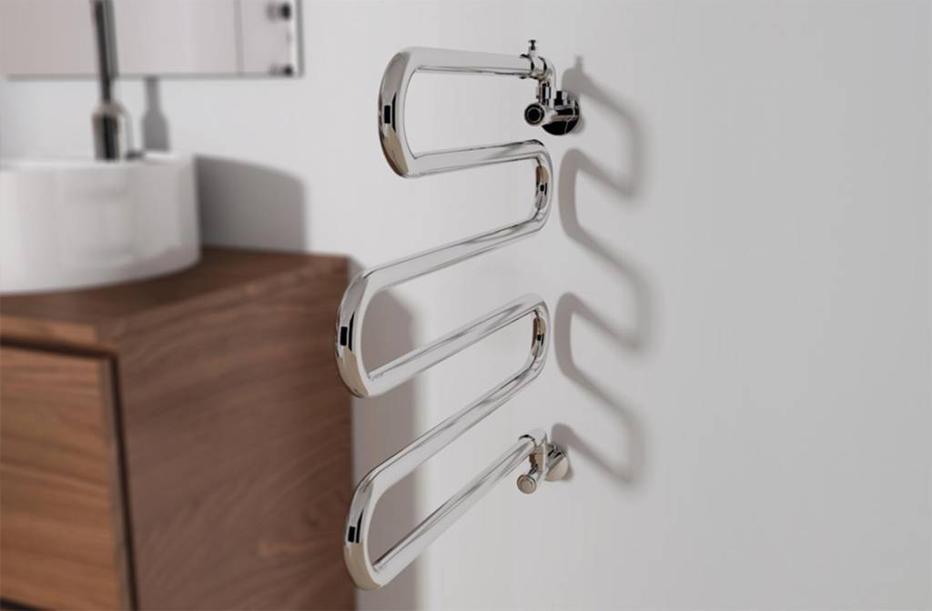 Полотенцесушитель в маленькую ванную